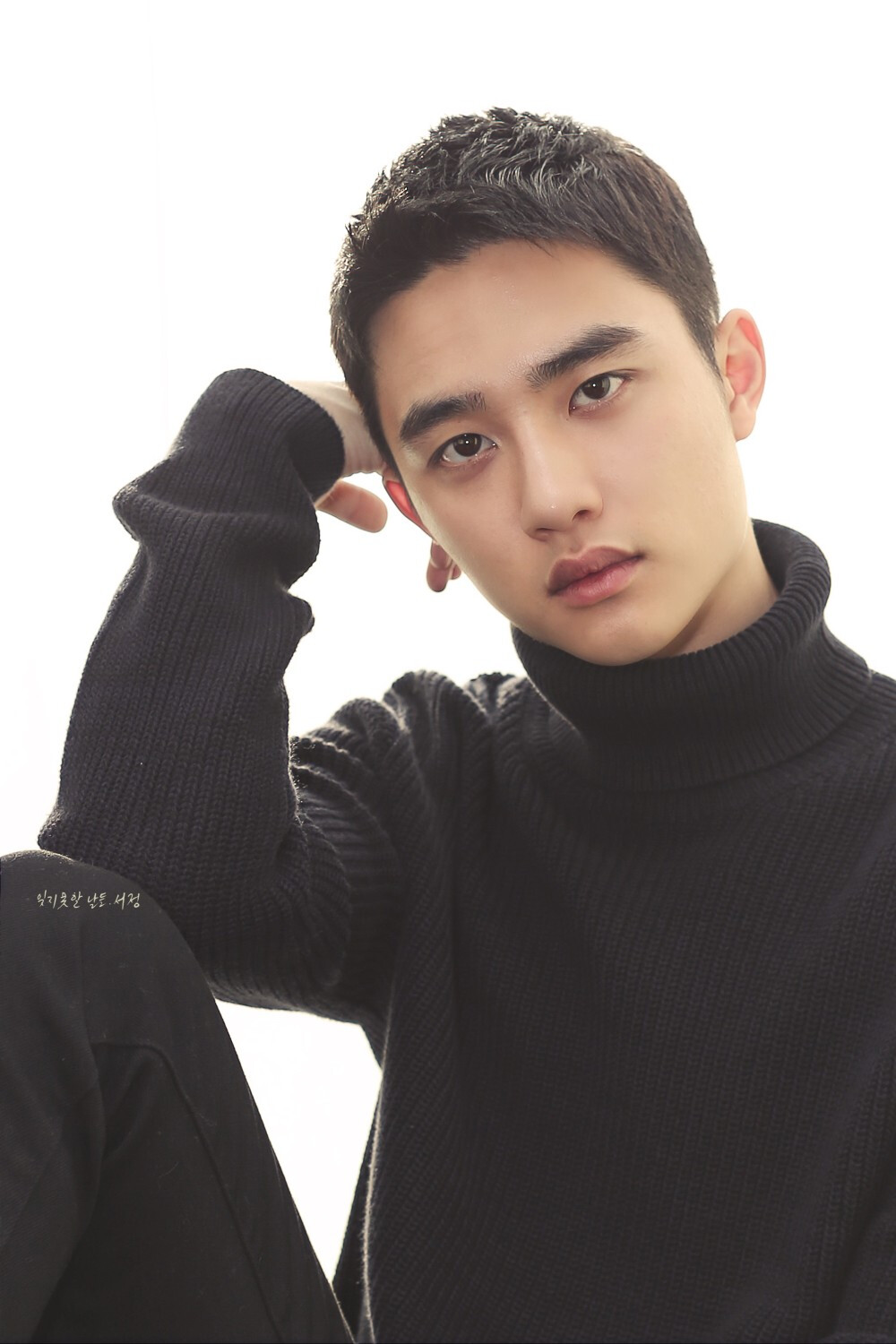 D.O. 都暻秀 cr：logo