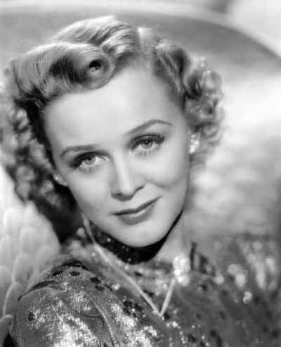 Gloria Stuart ​​​​