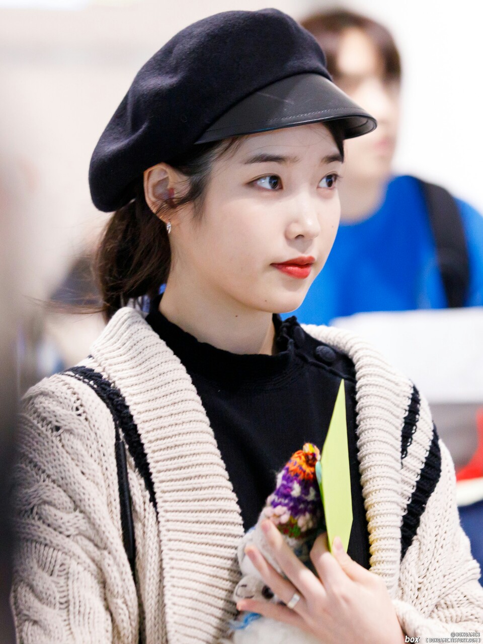 IU