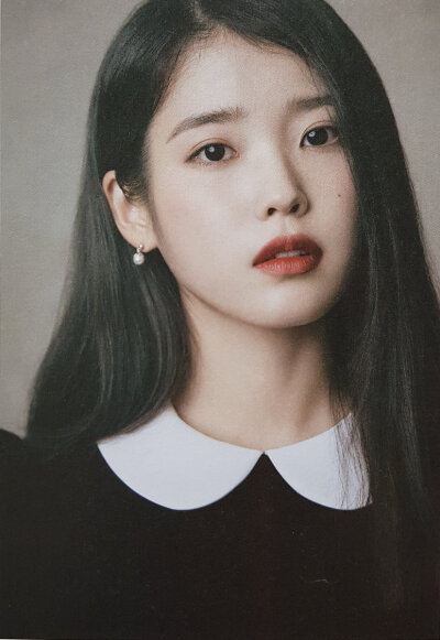 IU