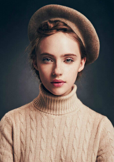 布林娅·约比亚娜多蒂尔///