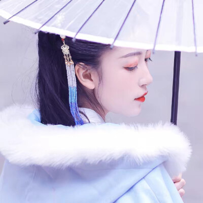 古风
女头
快雪时晴