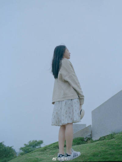 ——南方的冬天
模 @dmajor-
摄影@雨雨Li
同行@一份炒面丶
#常州约拍##常州模特约拍##POCO###图虫摄影师# #米拍摄影作品推荐# ​​​