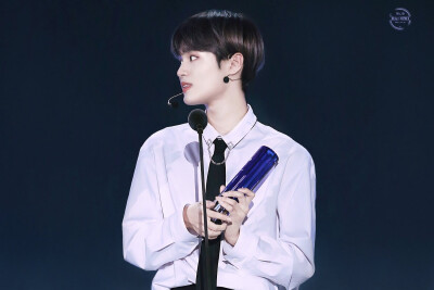 李大辉
cr. No9_DH