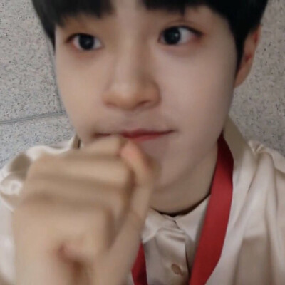 李大辉
说悄悄话啦！