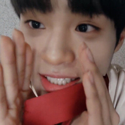 李大辉
说悄悄话啦！