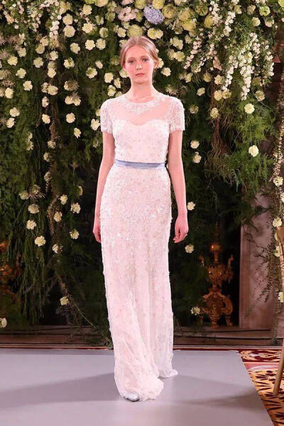 Jenny Packham 2019春夏婚纱系列