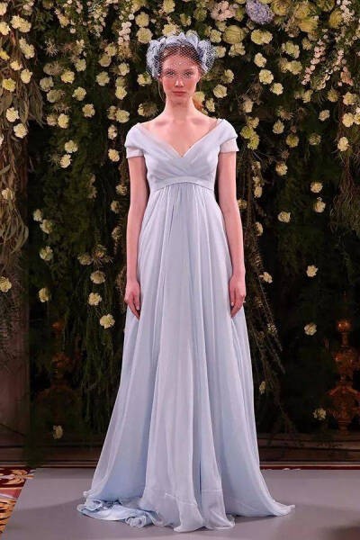 Jenny Packham 2019春夏婚纱系列