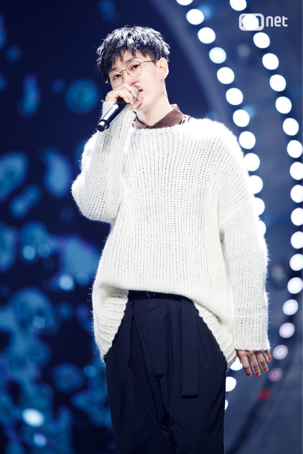 (⁎⁍̴̛ᴗ⁍̴̛⁎)