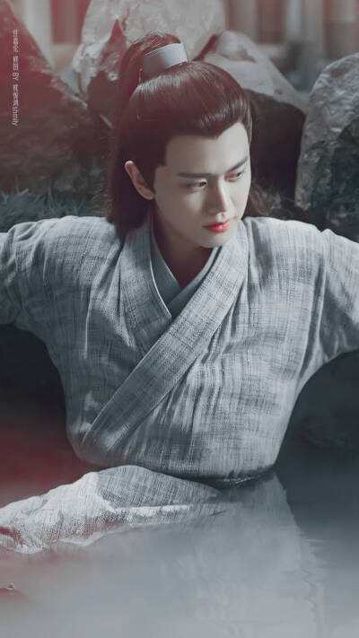 锦衣之下，嘉伦哥哥