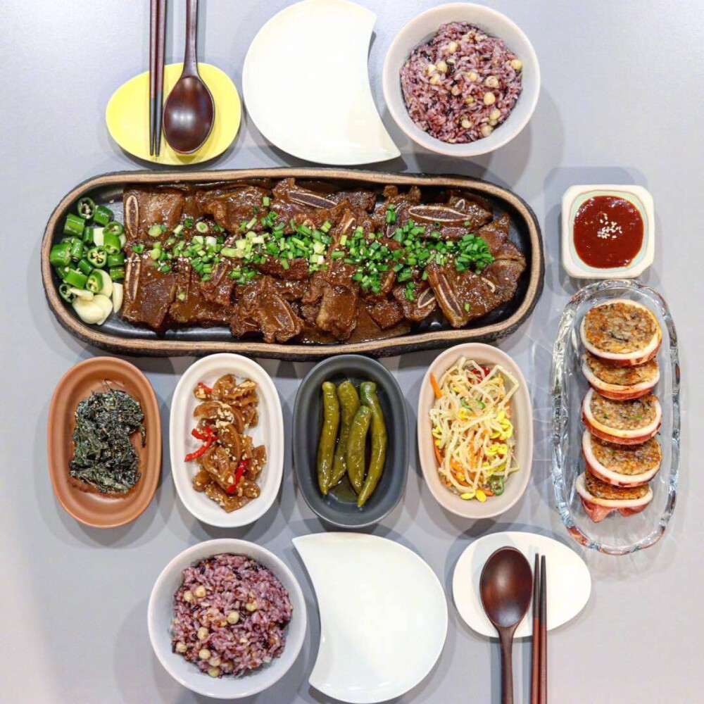 好好吃饭，是平淡生活中最重要的仪式感。 ​​​