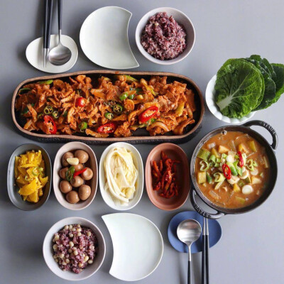 好好吃饭，是平淡生活中最重要的仪式感。 ​​​