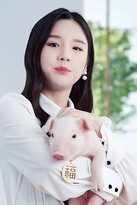 【Tumblr/喜欢收藏】本月少女（이달의소녀），组合成员田姬振（HeeJin）、金贤真（HyunJin）、赵夏涩（HaSeul）、林汝真（ YeoJin）、黄珈熙（ViVi）、金定恩（KimLip）、郑真率（Jung JinSoul）、崔㫙冧（Choerry）、河秀映（Yves）、金智雨（Chuu）、朴彩媛（Go Won）、孙慧舟（OliviaHye）12名成员