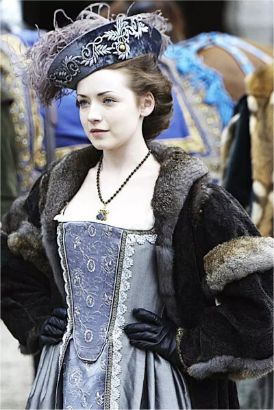 莎拉·伯格
Sarah Bolger
爱尔兰演员 