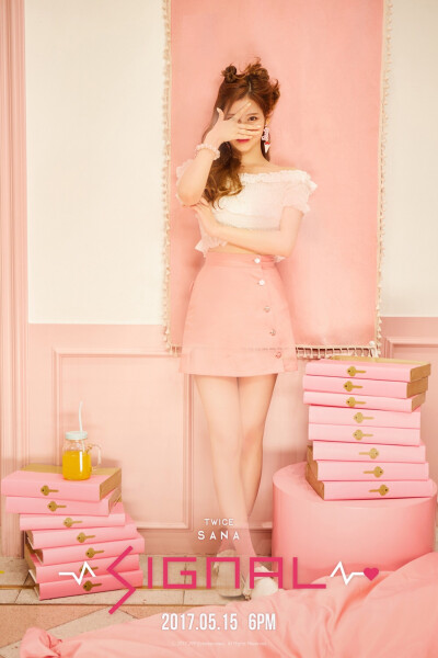 Twice sana凑崎纱夏