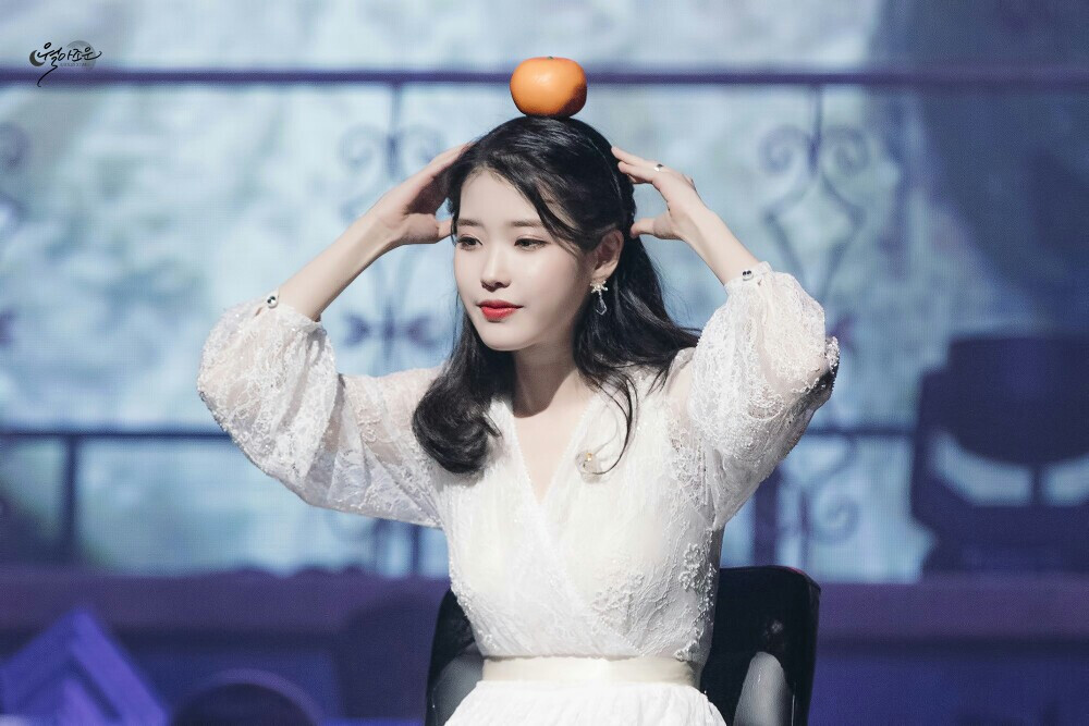 IU