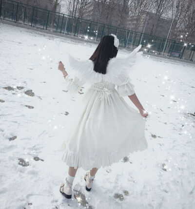 今天去拍的雪景 因为我心中有一团火 所以不冷！