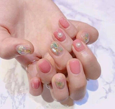 Nail || 浅色系美甲~ ​​​​