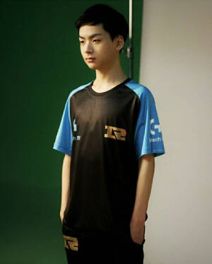 RNG -ABLE、琪琪（戴志春）