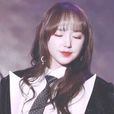 程潇头像/by沈灿阳