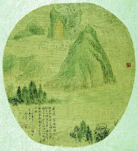 齐白石 《华山图》 26cm×24cm
绢本设色 团扇 1903年 辽宁省博物馆藏
1903年所画《华山图》比较忠实地表现从西岳庙远望华岳三峰之实景，三座高耸入云的山峰直插天际，山间萦绕白云，山下还画有丛树掩映的万寿阁，这座建造在高台上的楼阁是西岳庙的制高点，站在阁上可以遥望华山。