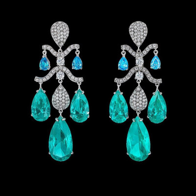 ANABELA CHAN . LONDON
Paraiba Chandelier Earrings 耳环 帕拉伊巴碧玺