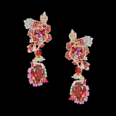 ANABELA CHAN . LONDON
Ruby Rose Earrings 耳环 红宝石