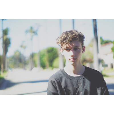 troye