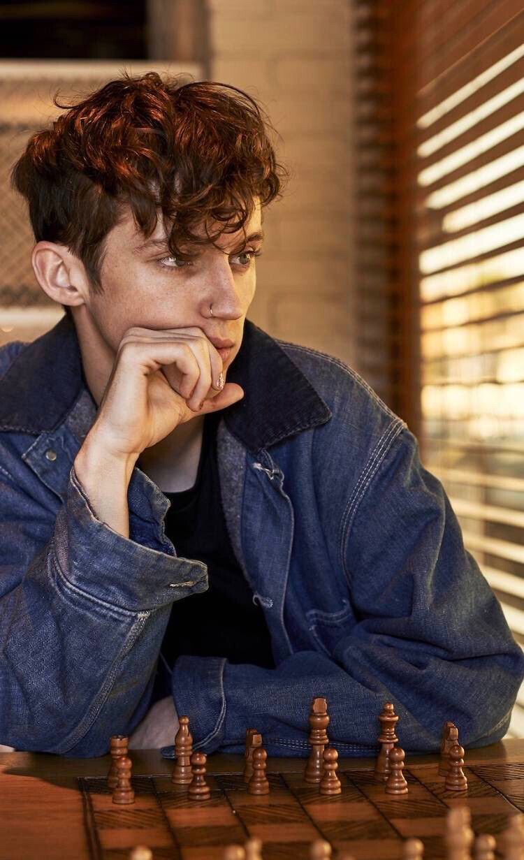 troye