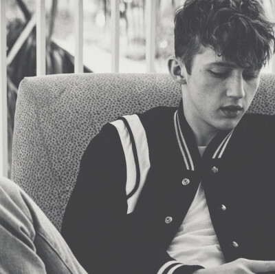 troye