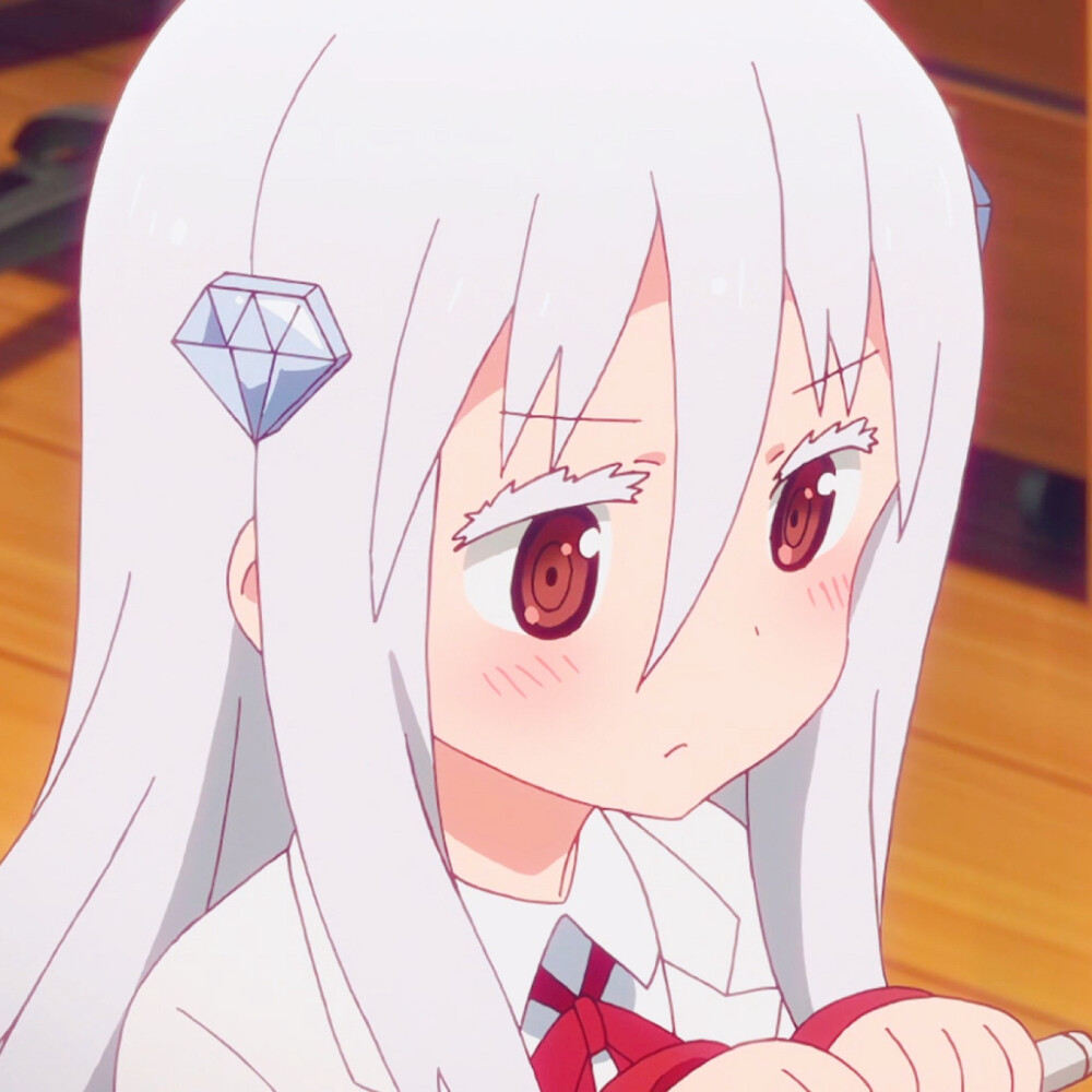 微博：电竞少女不洗澡