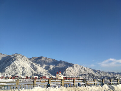 雪 山