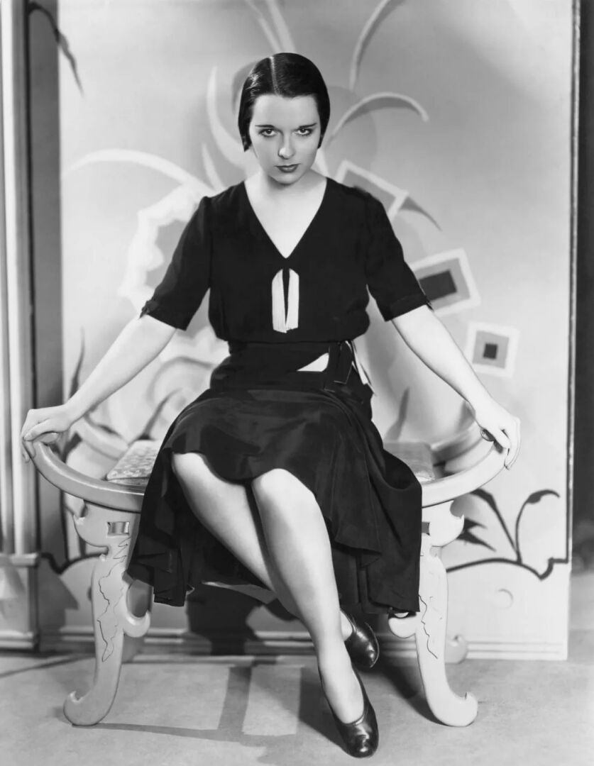 露易丝布鲁克斯
Louise Brooks 1906-1985年
美国默片女演员