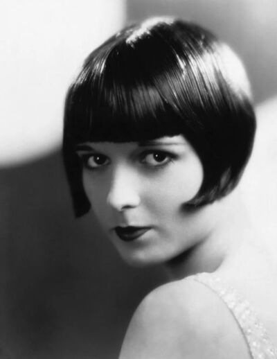 露易丝布鲁克斯
Louise Brooks 1906-1985年
美国默片女演员