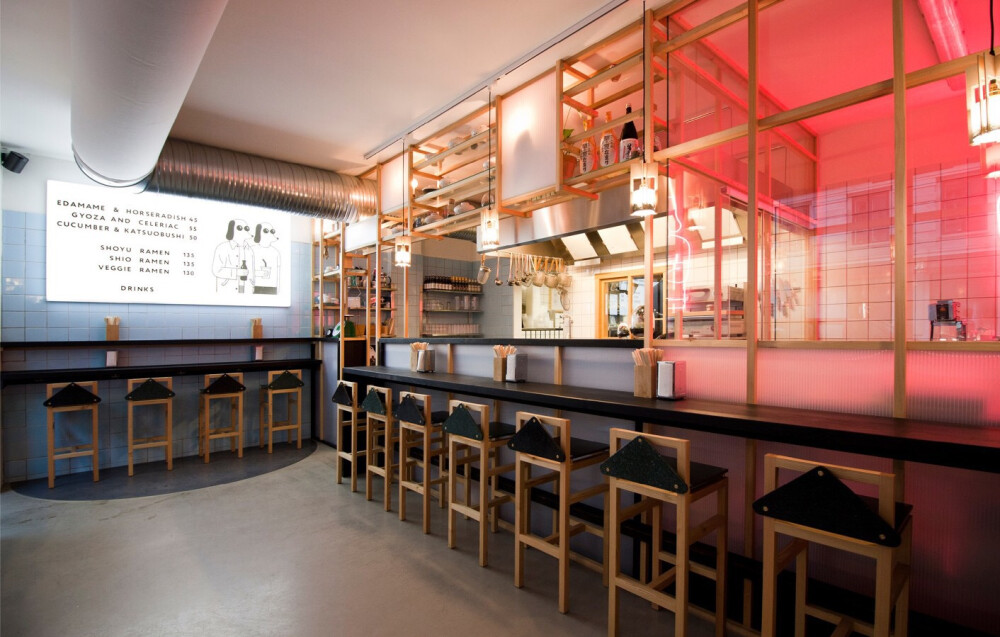 70平拉面店设计