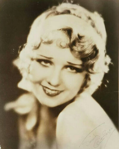 安妮塔佩姬
Anita Page 1910-2008年
美国女演员