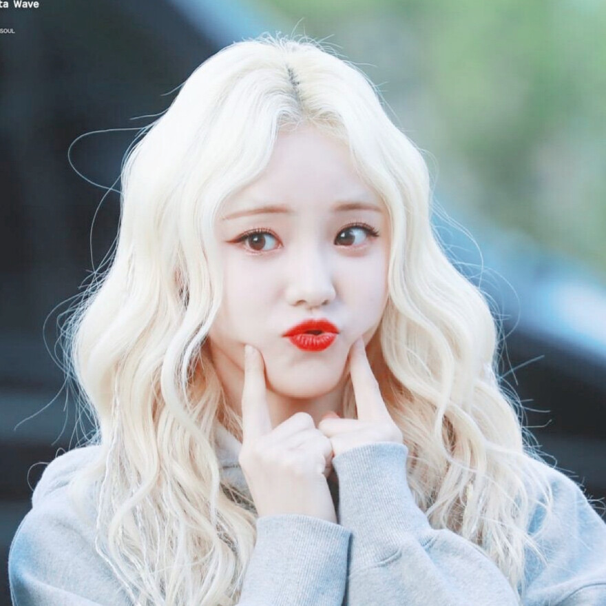 Jinsoul 鄭真率｜沈妤