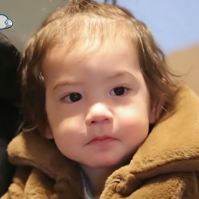 《超人回来了》
◎建厚