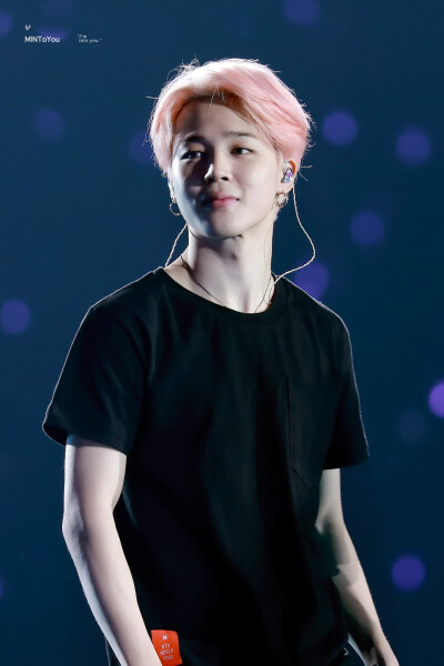 朴智旻Jimin旻旻糯米团子박지민Chimchim.
ᴄʀ.MINToYou_1013