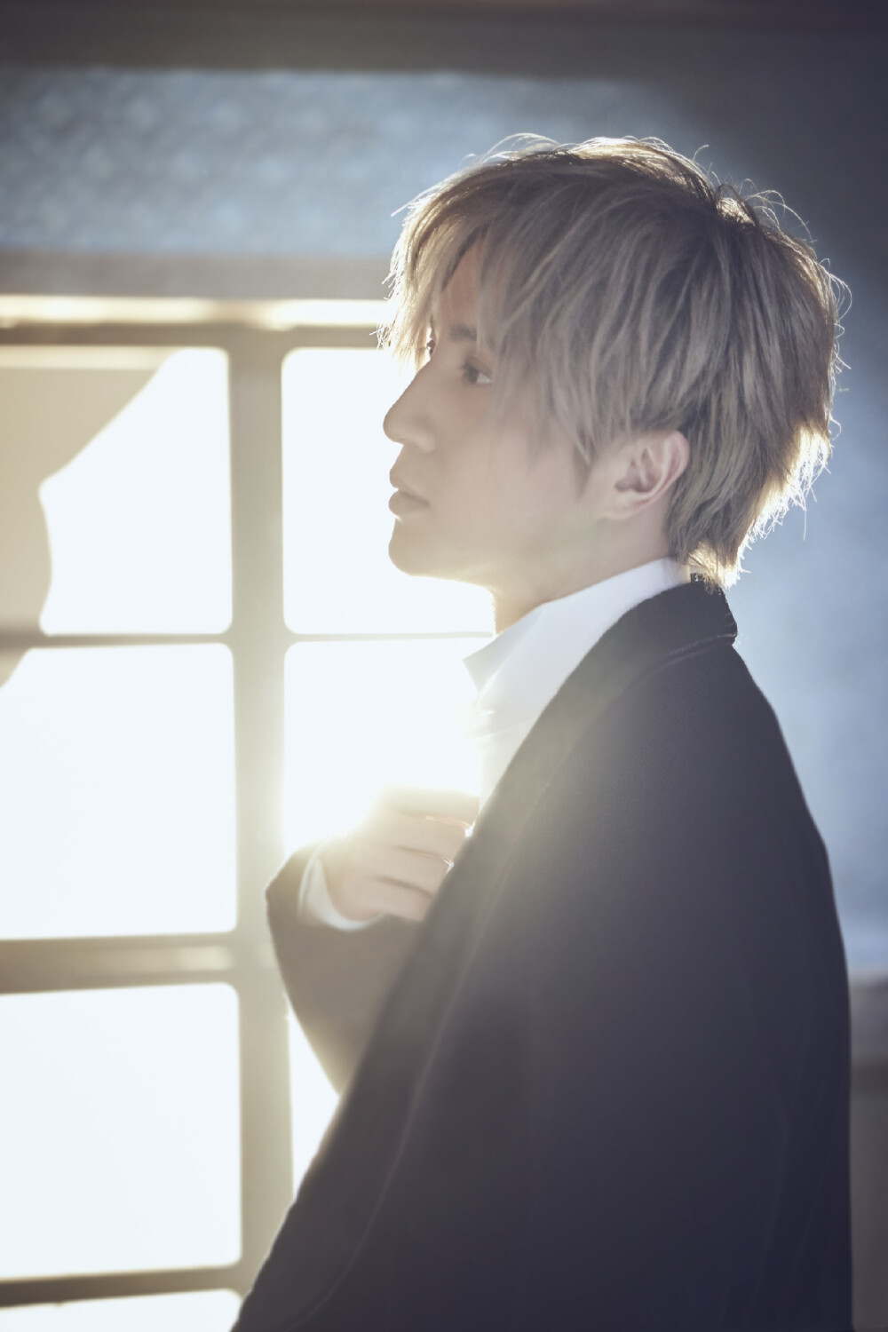 薛之谦
摩天大楼