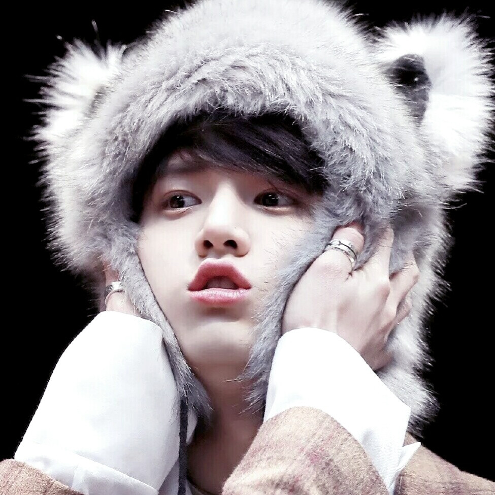 男爱豆头像by丐养