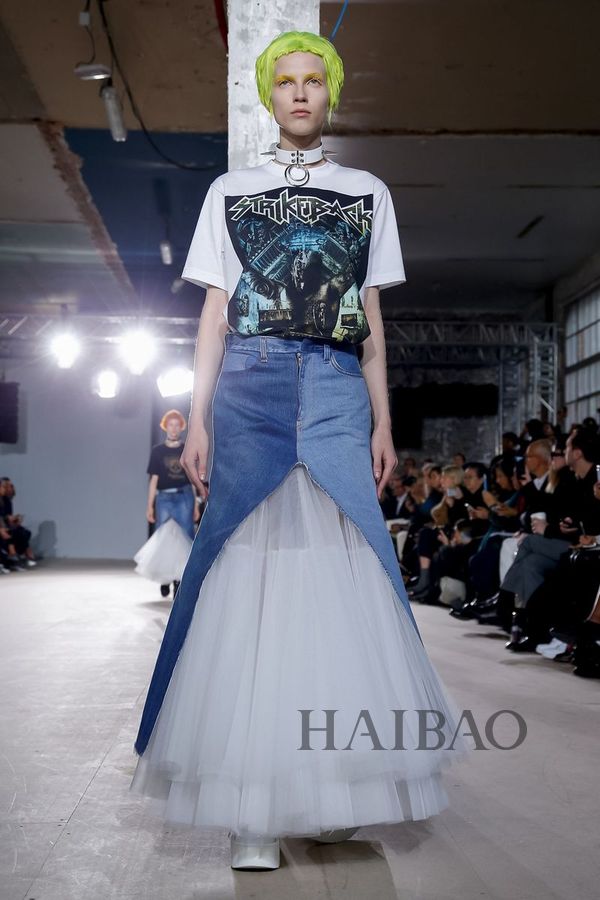 2019春夏巴黎时装周：渡边淳弥 (Junya Watanabe) 女装秀