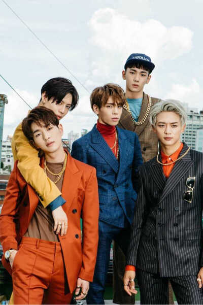 SHINee