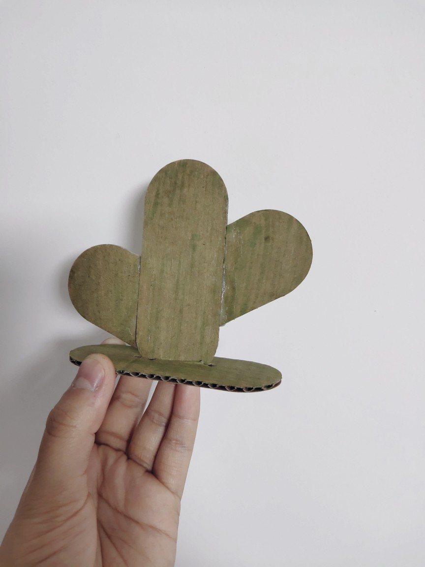 成品，仙人掌，下次用热熔胶