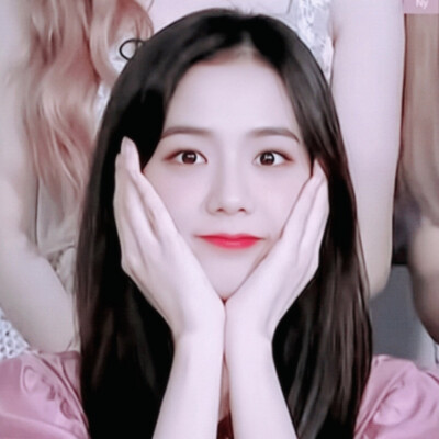 金智秀
©®权烈