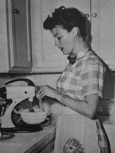 #Ava Gardner# 艾娃教你做pancakes