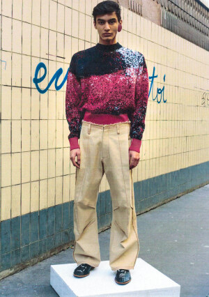 虾拼：人人都是设计师
圆服装设计师的品牌梦