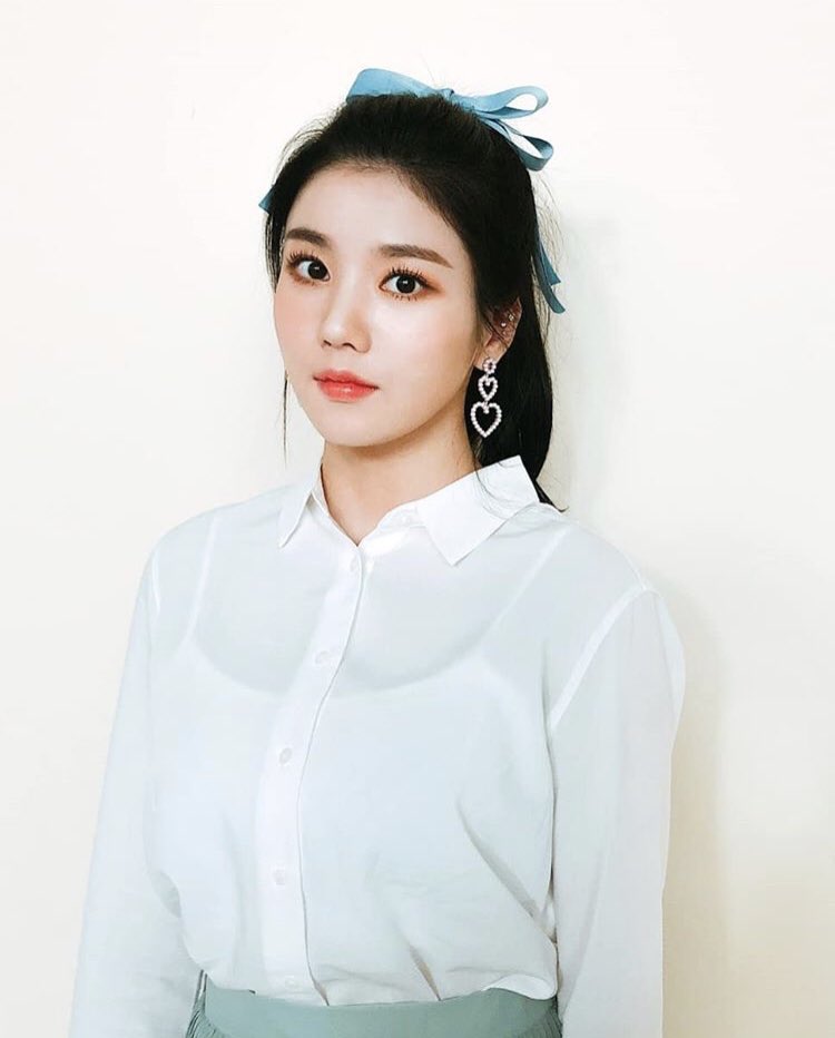 izone/权恩妃/权恩菲/权姐/女士/名人/兔子/eunbi