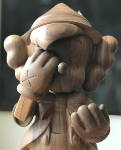 kaws