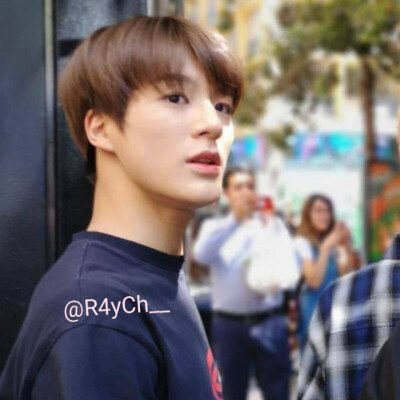 NCT 李帝努 Jeno